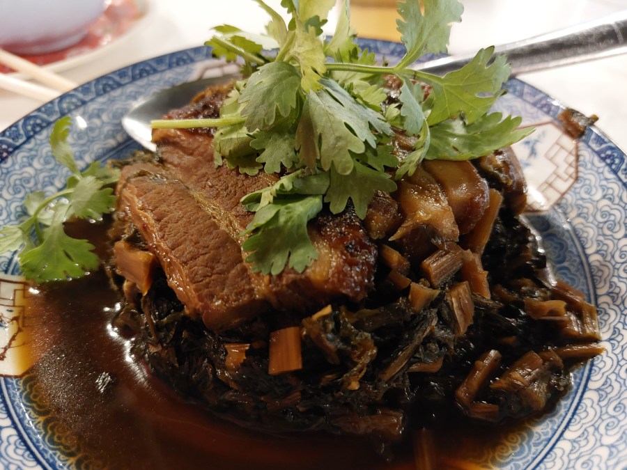 หมูตุ๋น เคาหยก